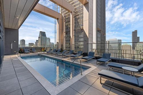 Pool - 2206-628 Rue St-Jacques, Montréal (Ville-Marie), QC - Outdoor With In Ground Pool
