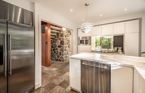 Cuisine - 66 Av. Mcnider, Montréal (Outremont), QC - Indoor Photo Showing Kitchen