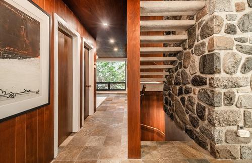 Corridor - 66 Av. Mcnider, Montréal (Outremont), QC - Indoor Photo Showing Other Room