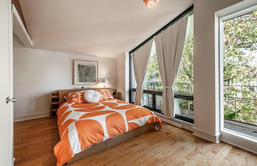 Chambre à coucher principale - 66 Av. Mcnider, Montréal (Outremont), QC - Indoor Photo Showing Bedroom