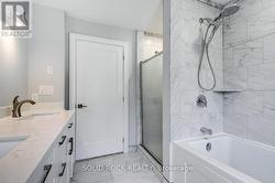 5 Piece Main Bathroom Separate Shower - 