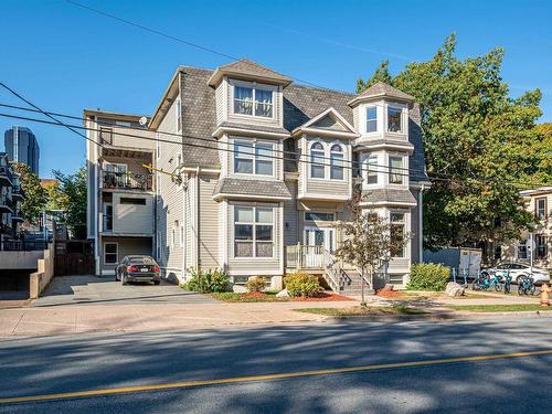 104 5505 Inglis Street  Halifax, NS B3H 1J9