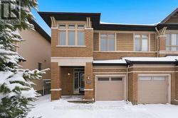 880 FLETCHER CIRCLE  Ottawa, ON K2T 0B8