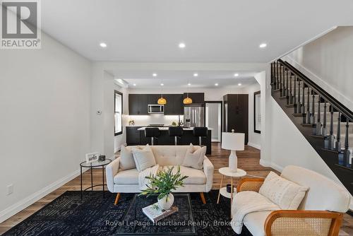 15 Queen Street E, Minto, ON - Indoor Photo Showing Living Room
