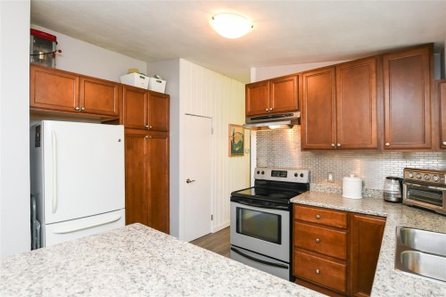 4740 Island Hwy North, Courtenay, BC 