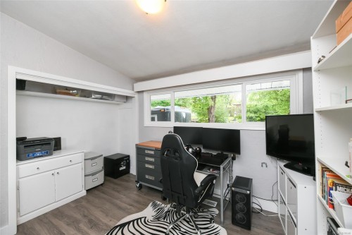 4740 Island Hwy North, Courtenay, BC 