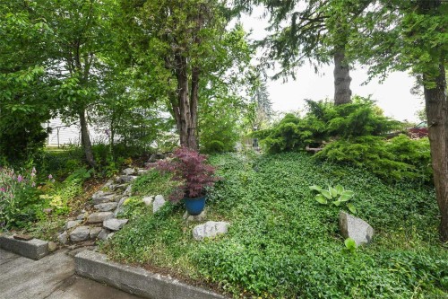 4740 Island Hwy North, Courtenay, BC 