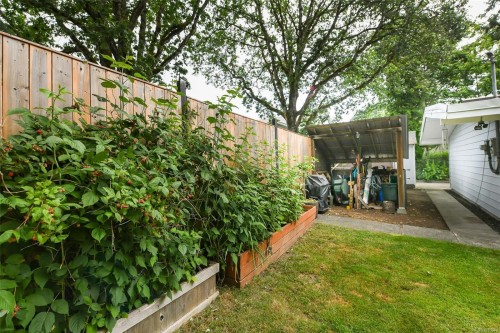 4740 Island Hwy North, Courtenay, BC 