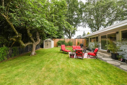 4740 Island Hwy North, Courtenay, BC 