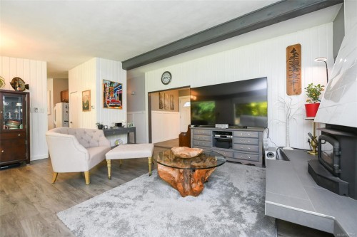 4740 Island Hwy North, Courtenay, BC 