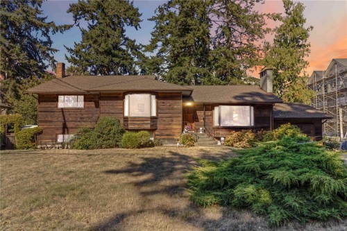 966 Jenkins Ave, Langford, BC 