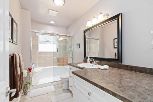 966 Jenkins Ave, Langford, BC 