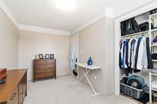 966 Jenkins Ave, Langford, BC 