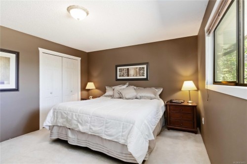 966 Jenkins Ave, Langford, BC 