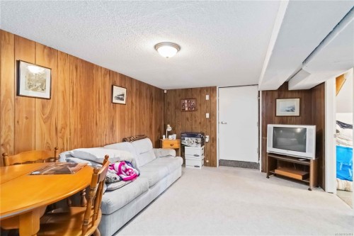 966 Jenkins Ave, Langford, BC 