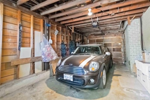 966 Jenkins Ave, Langford, BC 