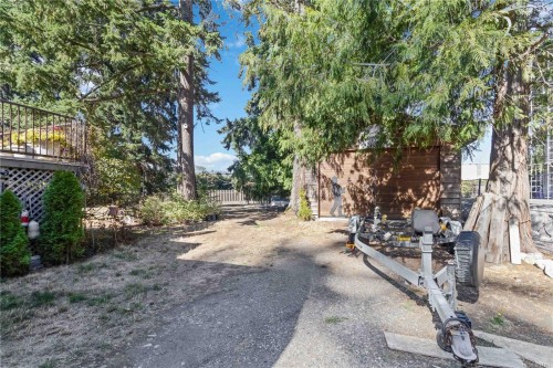 966 Jenkins Ave, Langford, BC 