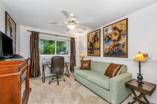 1047 Marchmont Rd, Duncan, BC 