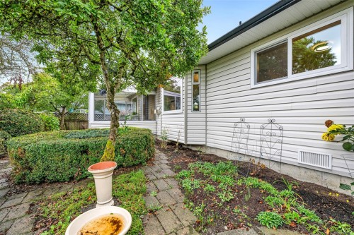 1047 Marchmont Rd, Duncan, BC 