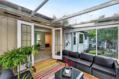 1047 Marchmont Rd, Duncan, BC 