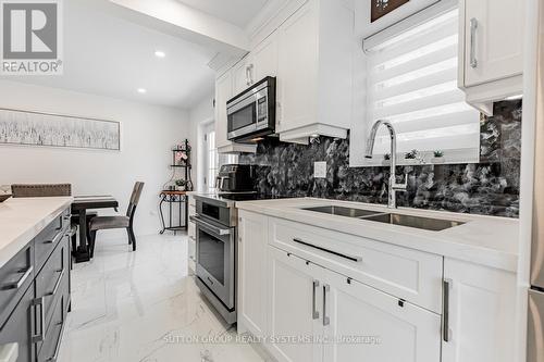18493 Hurontario Street, Caledon, ON - Indoor Photo Showing Kitchen With Double Sink With Upgraded Kitchen