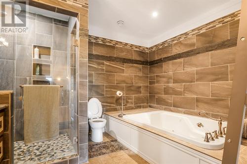 557 Thorburn Road, St. John'S, NL - Indoor Photo Showing Bathroom