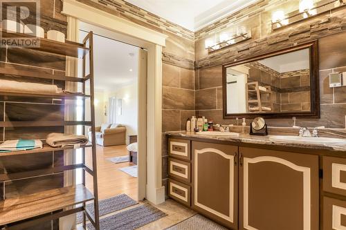 557 Thorburn Road, St. John'S, NL - Indoor