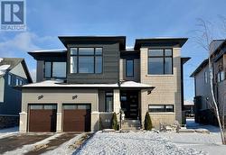 143 SPRINGSIDE CRESCENT  Blue Mountains, ON L9Y 5J6