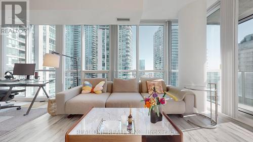 1708 - 33 Bay Street, Toronto, ON - Indoor Photo Showing Other Room