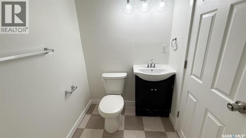 1924 Montreal Street, Regina, SK - Indoor Photo Showing Bathroom