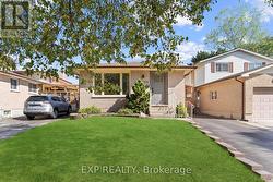 779 MONSARRAT AVENUE  London East, ON N5Y 4Y3