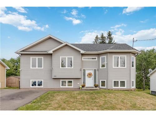 686-688 Chartersville RD  Dieppe, NB E1A 1K8