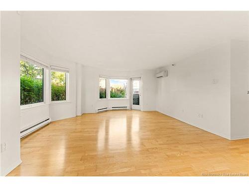 107-191 Queen, Moncton, NB 