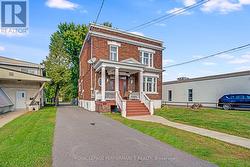 511 MAIN STREET E  Hawkesbury, ON K6A 1B3