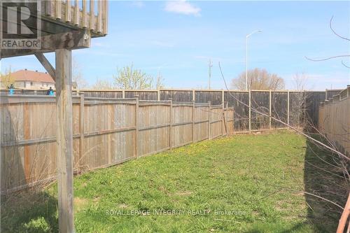 634 Pepperville Crescent, Ottawa, ON - Outdoor