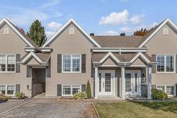 4063 Rue de la Pinède  Québec (Charlesbourg), QC G1G 0E5