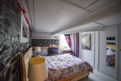Bedroom - 