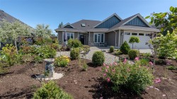 1000 Brookfield Cres  Parksville, BC V9P 0E3