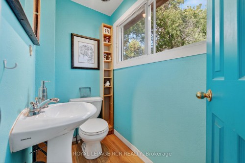 1069 Haldimand 66 Road, Haldimand, ON - Indoor Photo Showing Bathroom