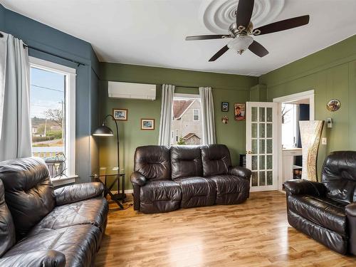 31 Overcove Road, Freeport, NS 