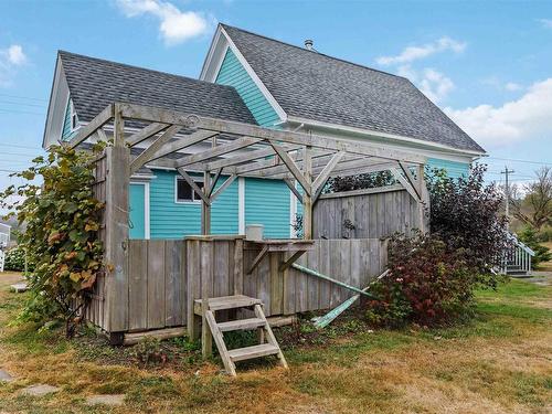31 Overcove Road, Freeport, NS 