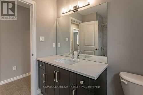 1596 Noah Bend, London North (North I), ON - Indoor Photo Showing Bathroom
