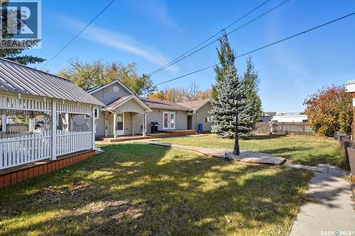 122 Main Street, Radisson, SK - Outdoor With Deck Patio Veranda