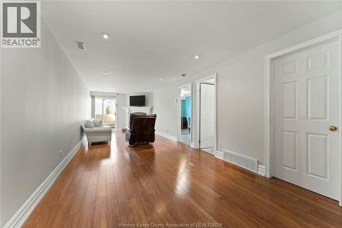 11255 Timber Bay Crescent, Windsor, ON - Indoor