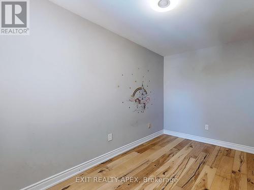 5552 Cortina Crescent, Mississauga, ON - Indoor Photo Showing Other Room