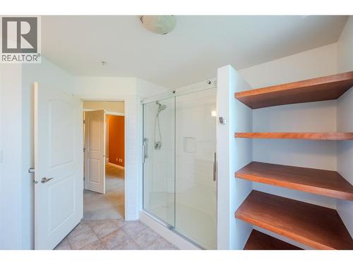 100 Lakeshore Drive W Unit# 115, Penticton, BC - Indoor Photo Showing Other Room