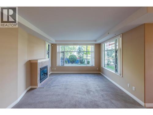 100 Lakeshore Drive W Unit# 115, Penticton, BC - Indoor With Fireplace