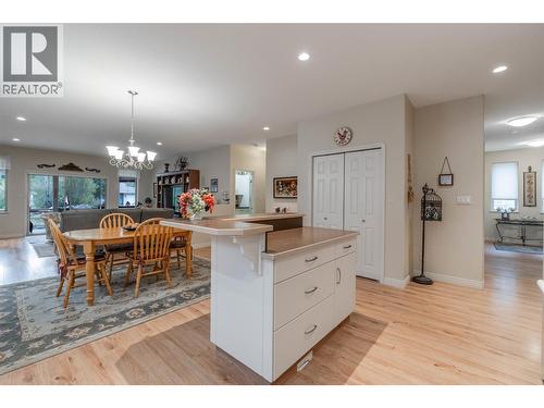 6676 Oxbow Crescent, Oliver, BC - Indoor