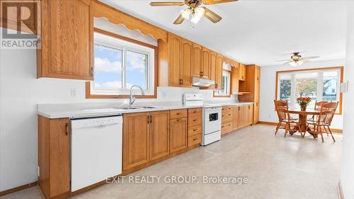 654 Fish And Game Club Road, Quinte West (Sidney Ward), ON - Indoor Photo Showing Kitchen