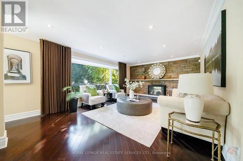 3278 Credit Heights Drive, Mississauga, ON - Indoor Photo Showing Living Room With Fireplace